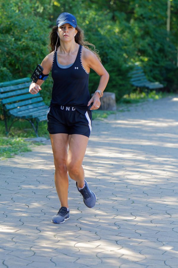 Representative photo for Girls' Joggers Terry Pink (actual product photo pending)
