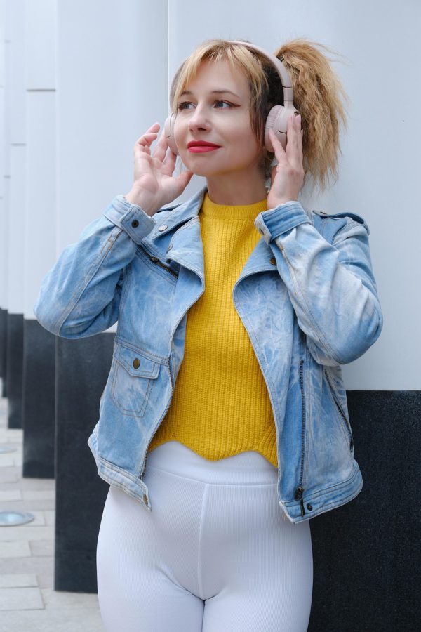 Representative photo for Girls' Capri Leggings Yellow Cotton (actual product photo pending)